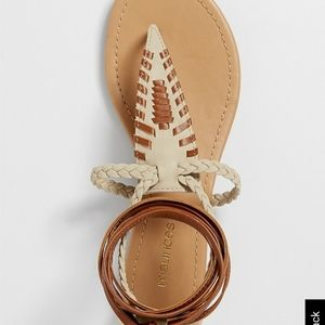 Maurices Ara sandal w/ braided strap & ankle tie